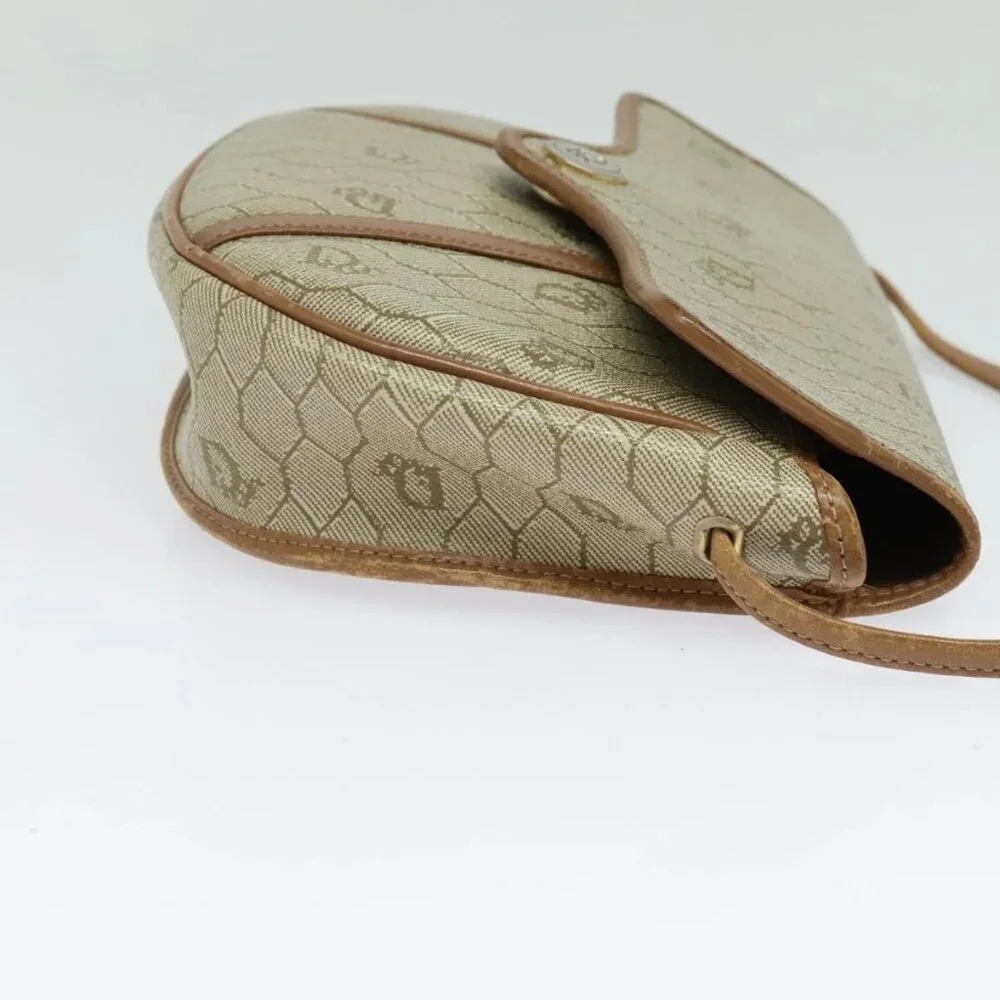 Christian Dior Honeycomb Canvas Shoulder Bag PVC Beige Gold Auth 136410 - Picture 4 of 15